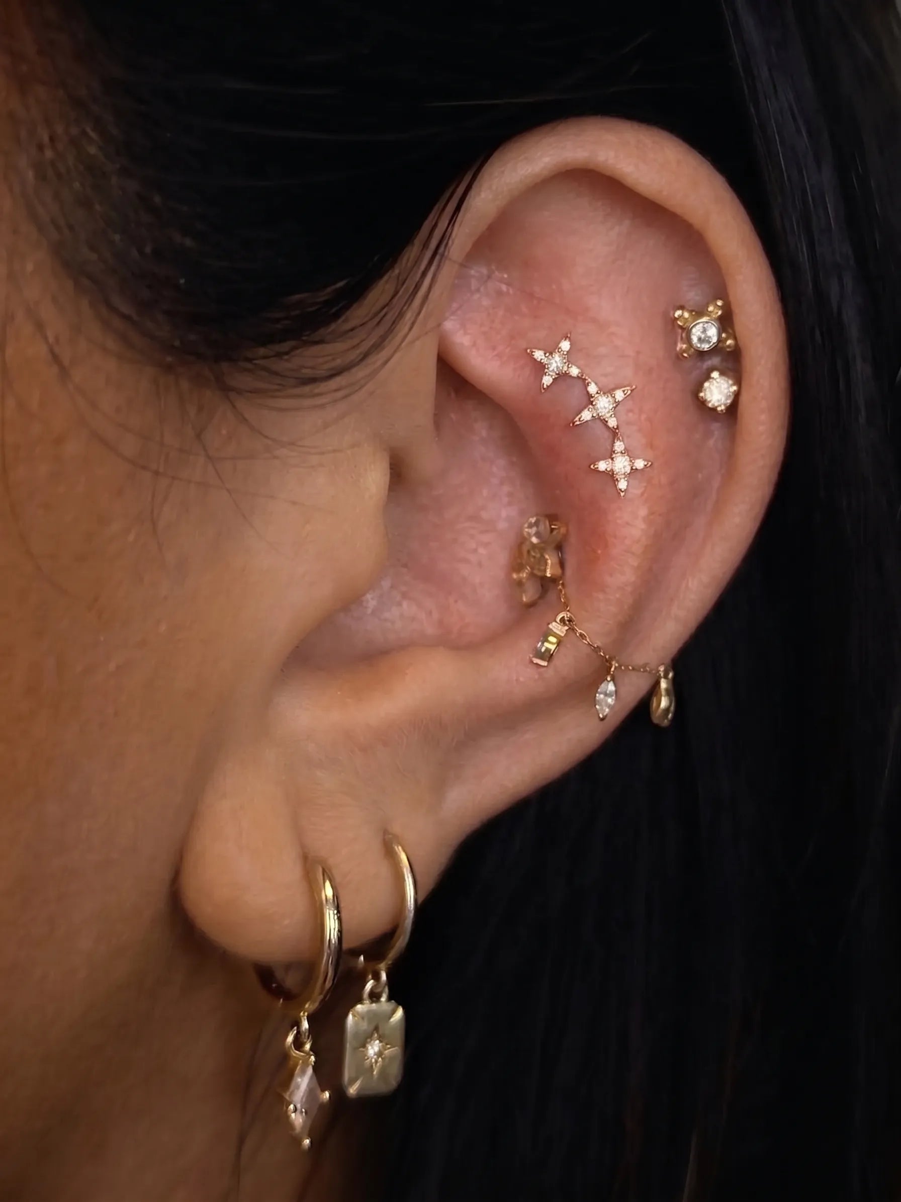 A Guide to Walk-In Piercing Services at Club Tattoo: What to Expect