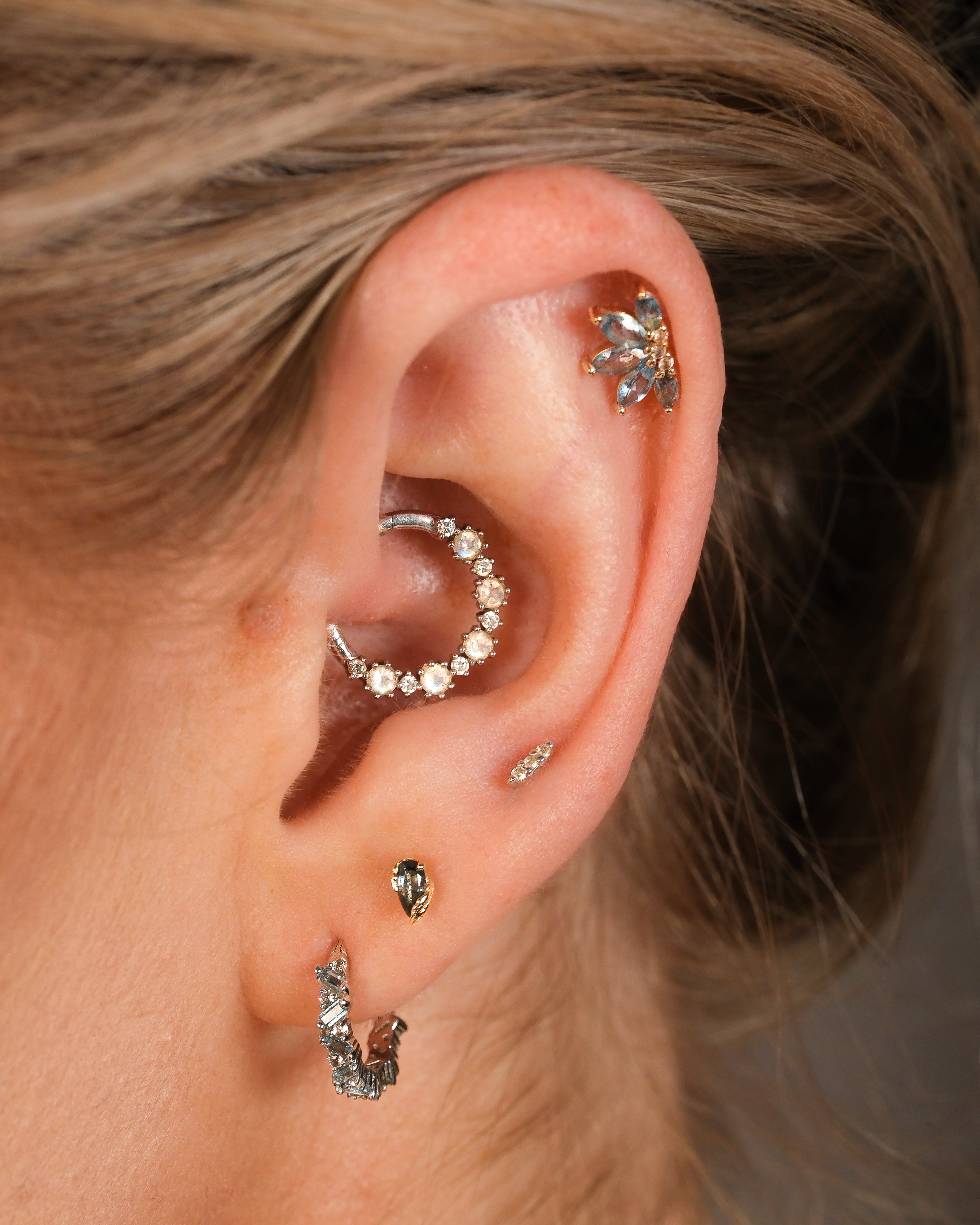 Montone Rang Ariana Clicker with Rainbow Moonstone | Buddha Jewelry | Club Tattoo
